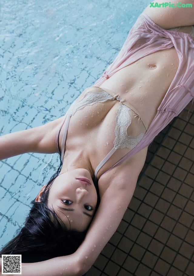 Mirai Saitou 斎藤みらい, Young Magazine 2019 No.04-05 (ヤングマガジン 2019年4-5号) No.d97064