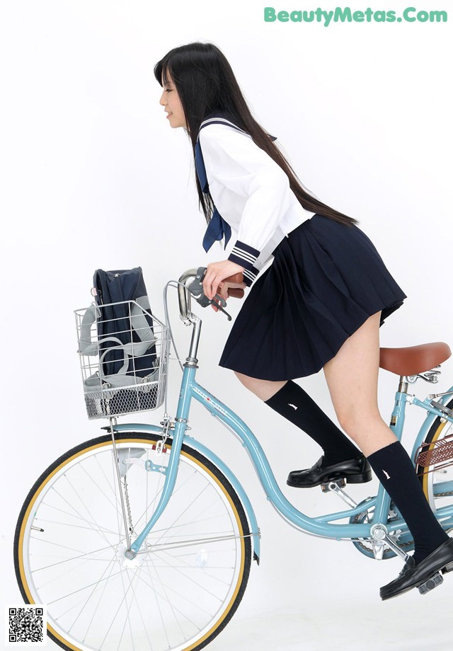 Mayu Kurume - Doggy Bar Reuxxx No.707143